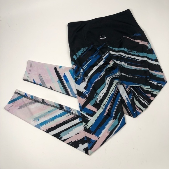 Beyond Yoga Chevron Blush Pink Blue Mint Black Watercolor Stripe Midi Leggings - Picture 3 of 15